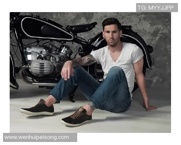 足球明星魅力尽显的写真头像展现运动之美与个性风采 足球明星魅力尽显的写真头像展现运动之美与个性风采